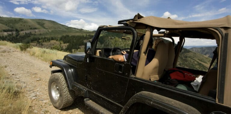5 véhicules parfaits pour partir à l'aventure 1